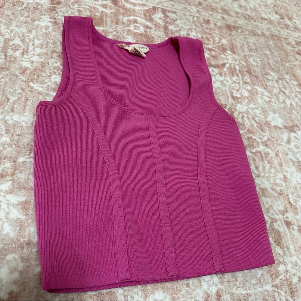 Fitted 💕 Cropped Corset Style Knit Tank Top - Picture 2 of 5
